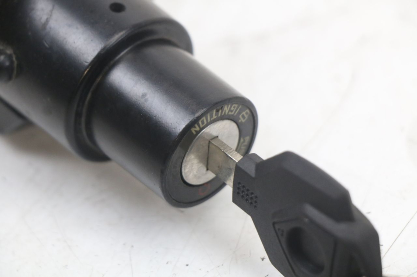 photo de SCHLOSSSATZ EBROH BRAVO GLE 1 (2020 - 2024) - Oberflächenzustand und Material