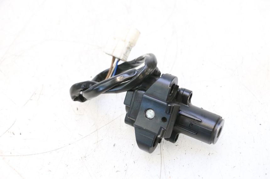 photo de SCHLOSSSATZ KAWASAKI ER-6 ER6 F ABS 650 (2012 - 2016) - Technische Nahaufnahme