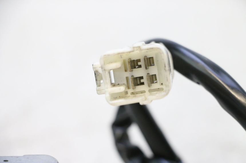 photo de SCHLOSSSATZ KAWASAKI ER-6 ER6 F ABS 650 (2012 - 2016) - Details der Befestigungspunkte