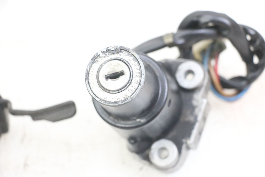 photo de SCHLOSS-SCHLÜSSEL-KIT NEIMAN YAMAHA FJ 3CX 1200 (1986 - 1996) - Weitere Ansicht des Artikels