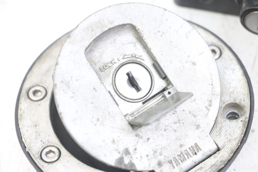 photo de SCHLOSS-SCHLÜSSEL-KIT NEIMAN YAMAHA FJ 3CX 1200 (1986 - 1996) - Geprüftes Gebrauchtteil