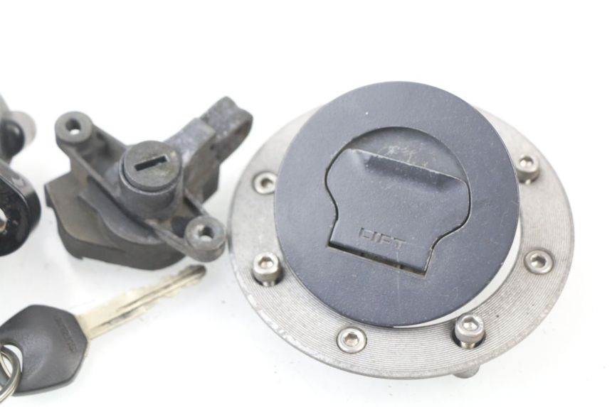 photo de SCHLOSSSATZ SUZUKI GSF N BANDIT 600 (1996 - 1999) - Charakteristische Merkmale