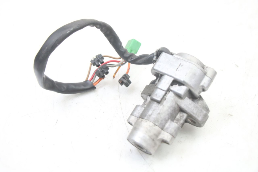 photo de SCHLOSSSATZ SUZUKI GSF S BANDIT 600 (2000 - 2004) - Zoom auf Gebrauchszustand