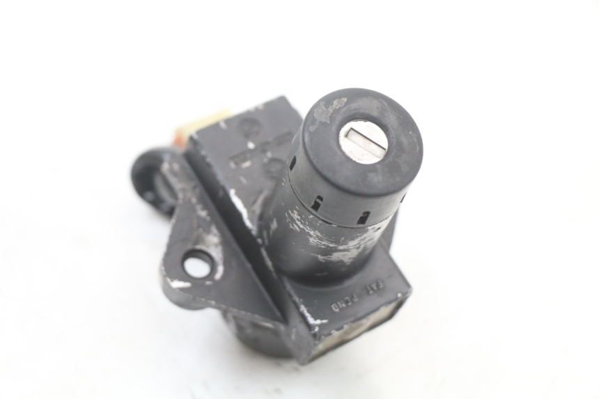 photo de SCHLOSSSATZ SUZUKI GSX E 250 (1982 - 1983) - Oberflächenzustand und Material