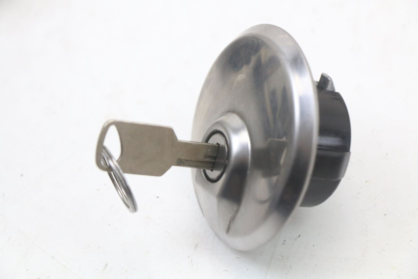 photo de SCHLOSSSATZ SUZUKI GZ MARAUDER 125 (1998 - 2004) - Weitere Ansicht des Artikels