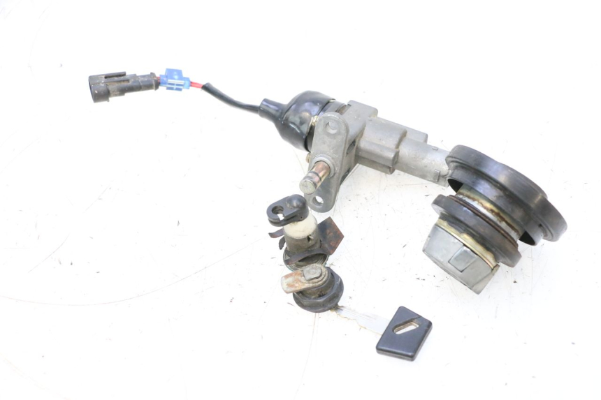 photo de SCHLOSSSATZ KEEWAY MATRIX RX9 125 (2006 - 2007) - Detailansicht des Bauteils