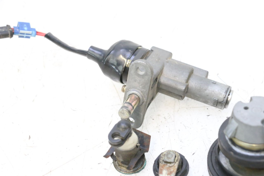 photo de SCHLOSSSATZ KEEWAY MATRIX RX9 125 (2006 - 2007) - Alternative Perspektive