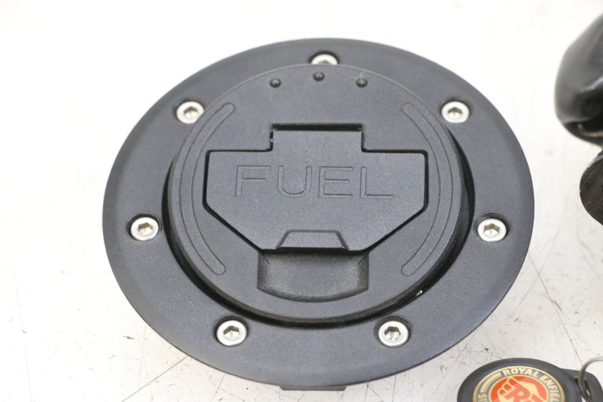 photo de SCHLOSSSATZ ROYAL ENFIELD SCRAM 411 (2022 - 2024) - Geprüftes Gebrauchtteil