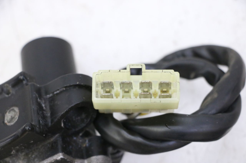 photo de SCHLOSSSATZ TRIUMPH SPRINT 900 (1995 - 1998) - Technische Nahaufnahme