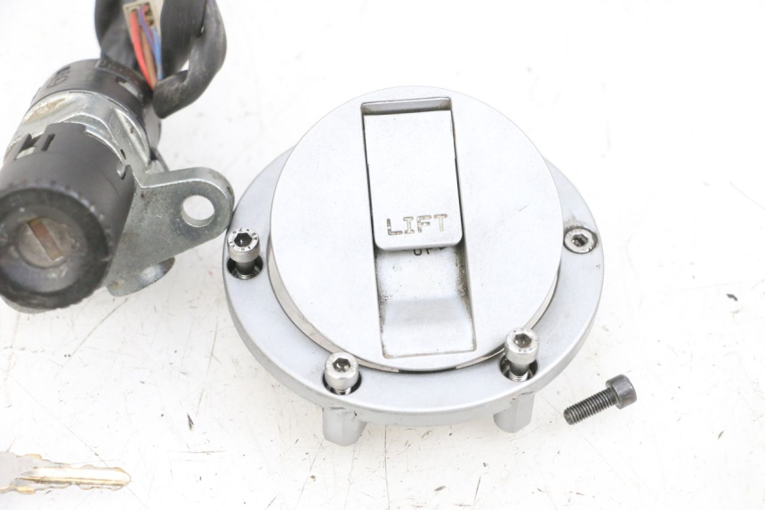 photo de SCHLOSSSATZ YAMAHA TZR 50 (2008 - 2016) - Geprüftes Gebrauchtteil