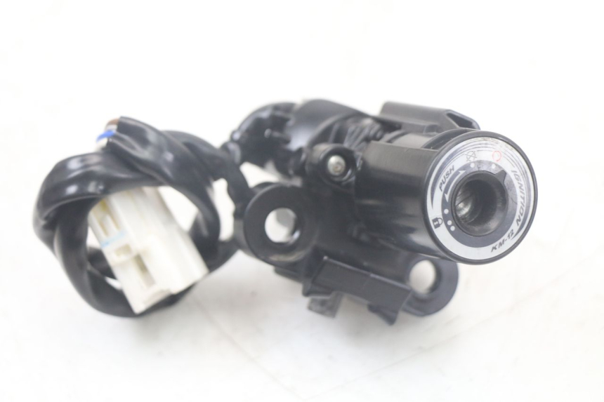 photo de SCHLOSS-SCHLÜSSEL-SET NEIMAN KAWASAKI VERSYS ABS 650 (2015 - 2018) - Alternative Perspektive