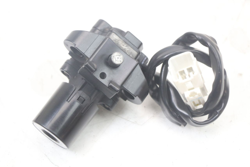 photo de SCHLOSS-SCHLÜSSEL-SET NEIMAN KAWASAKI VERSYS ABS 650 (2015 - 2018) - Oberflächenzustand und Material