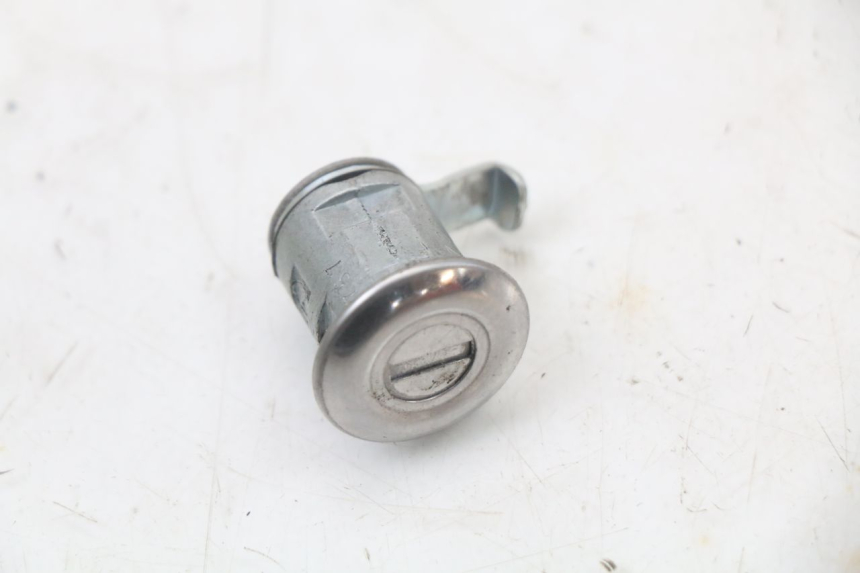 photo de Schloss- und Schlüsselkit Neiman KYMCO XCITING 250 (2006 - 2009) - Kennzeichnungen und Originalreferenzen