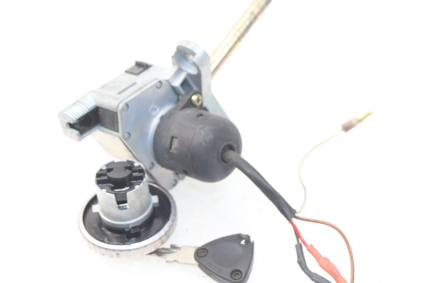 photo de SCHLOSSSATZ YAMAHA YP MAJESTY 125 (1998 - 2001) - Detailansicht des Bauteils