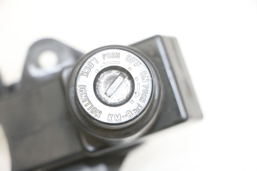 photo de SCHLOSSSATZ KAWASAKI ZR 7 750 (1999 - 2004) - Ergänzendes Produktfoto