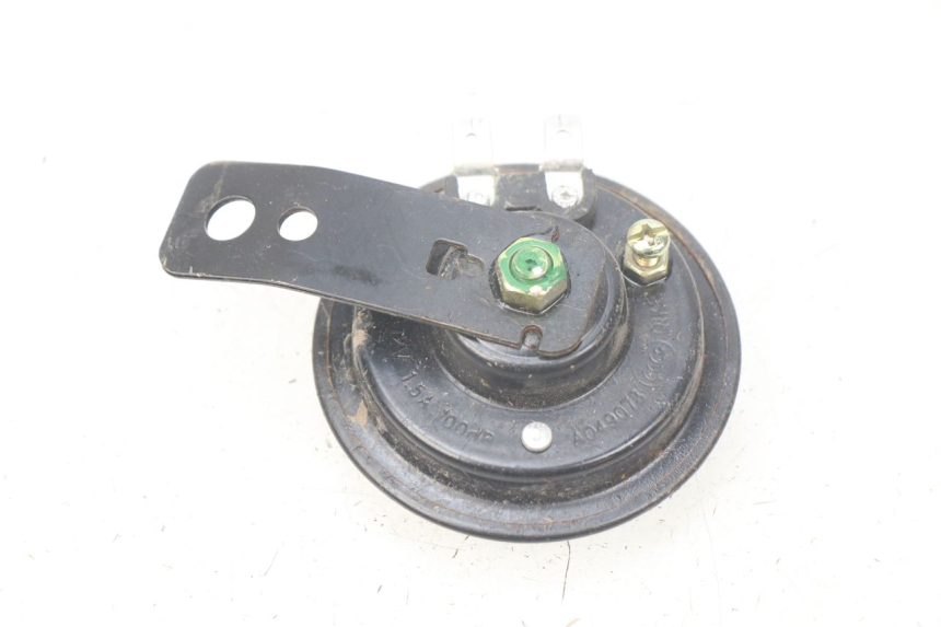 photo de KLAXON TNT MOTOR BOSTON 4T 50 (2018 - 2025) - Zoom auf Gebrauchszustand