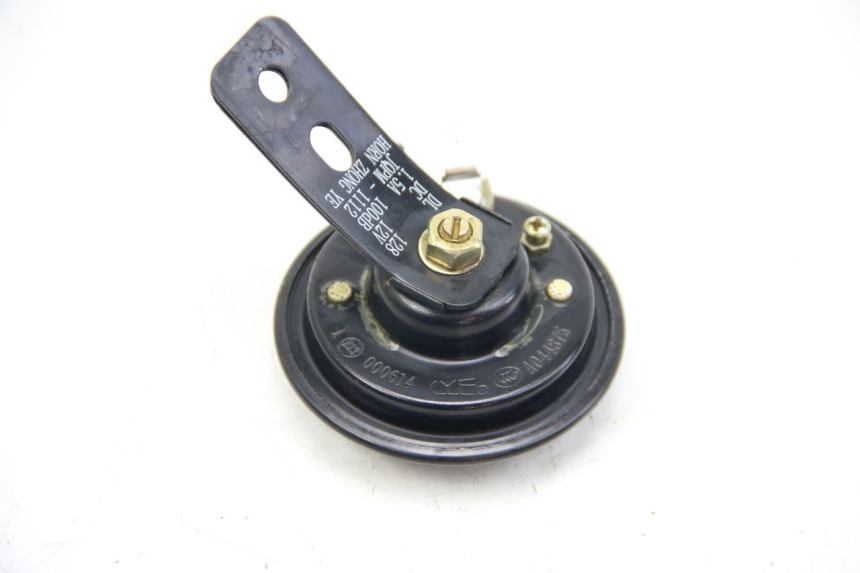 photo de KLAXON PEUGEOT E-VIVACITY 1 (2012 - 2018) - Zoom auf Gebrauchszustand