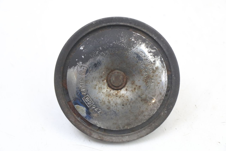 photo de KLAXON KAWASAKI ZR7 ZR-7 S 750 (1999 - 2004) - Hauptansicht