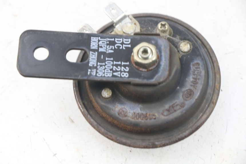 photo de KLAXON PEUGEOT KISBEE 2T 50 (2010 - 2017) - Detailansicht des Bauteils