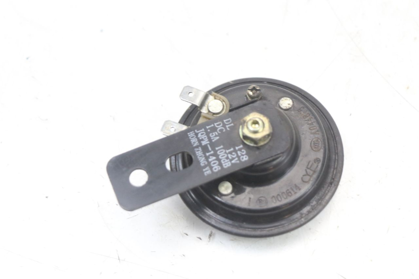 photo de HUPE PEUGEOT DJANGO 125 (2014 - 2017) - Zoom auf Gebrauchszustand