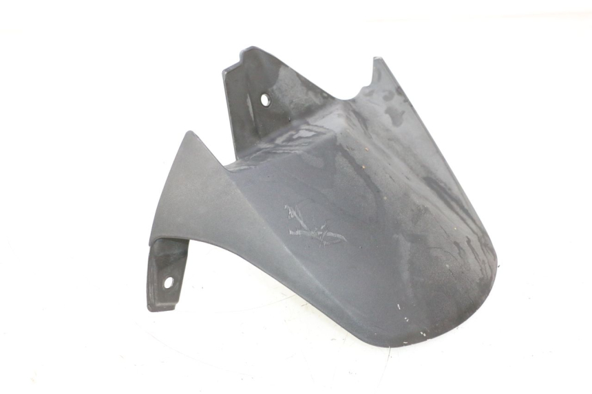 photo de HINTERRADABDECKUNG SUZUKI GSR 600 (2005 - 2012) - Detailansicht des Bauteils