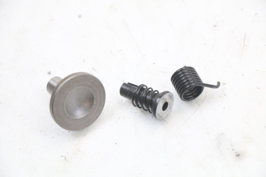 photo de KUPPLUNGSHEBEL REGAL RAPTOR RAXTER 2 125 (2007 - 2015) - Alternative Perspektive