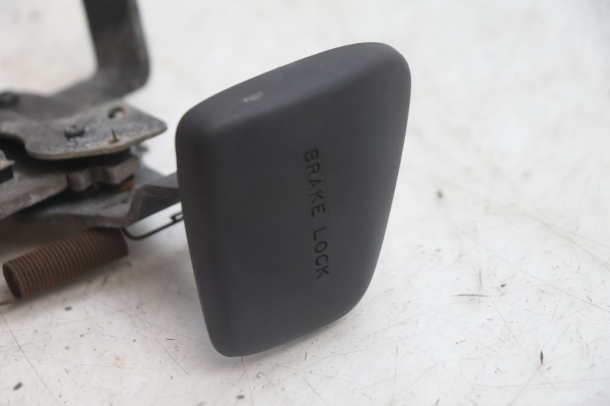 photo de BREMSHEBEL PARKEN SUZUKI BURGMAN EXECUTIVE ABS 650 (2006 - 2012) - Details der Befestigungspunkte
