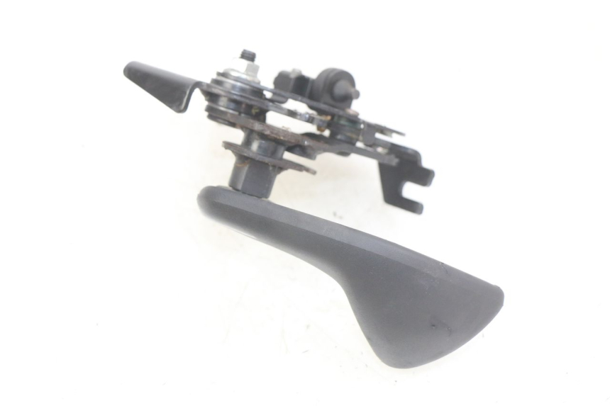 photo de PARKBREMSE HEBEL HONDA FJS SILVERWING SILVER WING 400 (2009 - 2016) - Detailansicht des Bauteils