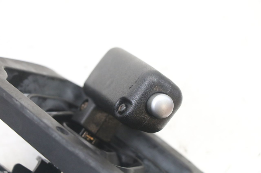 photo de BREMSHEBEL PARKEN KYMCO XCITING 500 (2007 - 2010) - Zoom auf Gebrauchszustand