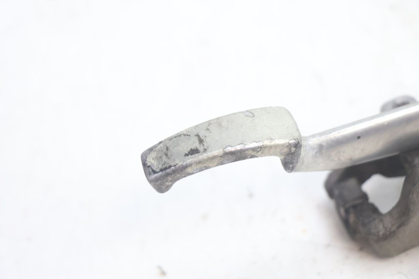 photo de PARKBREMSE HEBEL PIAGGIO MP3 125 (2006 - 2014) - Details der Befestigungspunkte