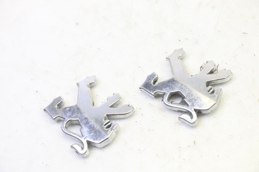 photo de LOGO MARKE PEUGEOT ELYSTAR 50 (2002 - 2014) - Detailansicht des Bauteils