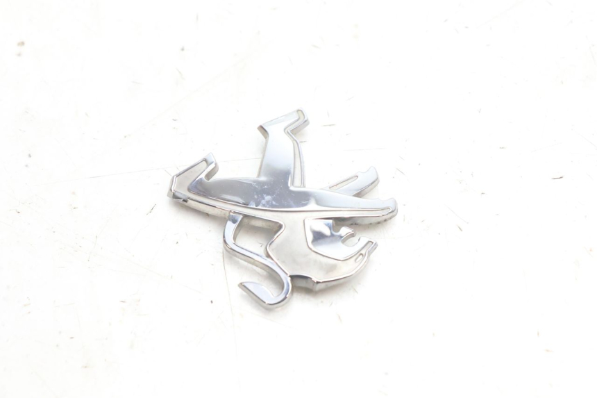 photo de LOGO MARKE PEUGEOT KISBEE 2T 50 (2010 - 2017) - Detailansicht des Bauteils