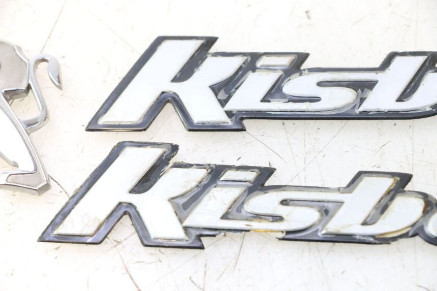 photo de MARKENLOGO PEUGEOT KISBEE 4T 50 (2018 - 2022) - Zoom auf Gebrauchszustand