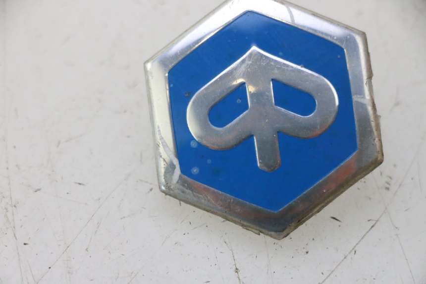 photo de MARKENLOGO PIAGGIO MP3 500 (2016 - 2018) - Alternative Perspektive