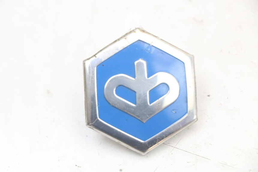 photo de MARKENLOGO PIAGGIO LIBERTY IGET 4T 50 (2021 - 2025) - Detailansicht des Bauteils