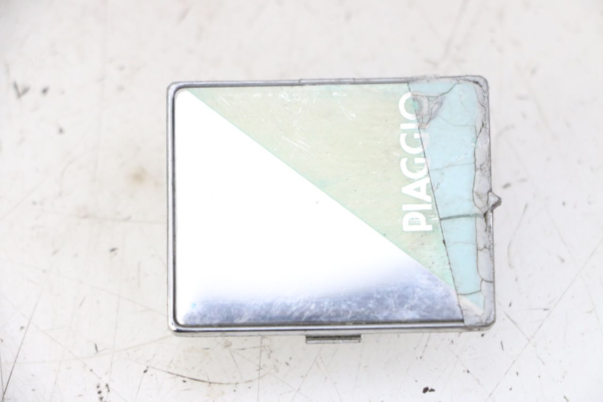 photo de MARKENLOGO PIAGGIO VESPA GRANTURISMO 200 (2004 - 2005) - Zoom auf Gebrauchszustand