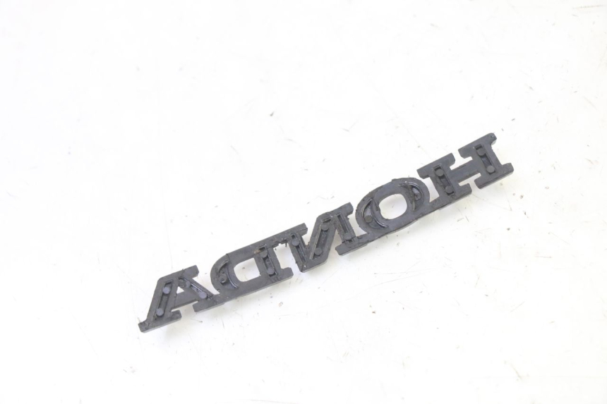 photo de MARKENLOGO HONDA ST PAN EUROPEAN 1300 (2002 - 2013) - Zoom auf Gebrauchszustand