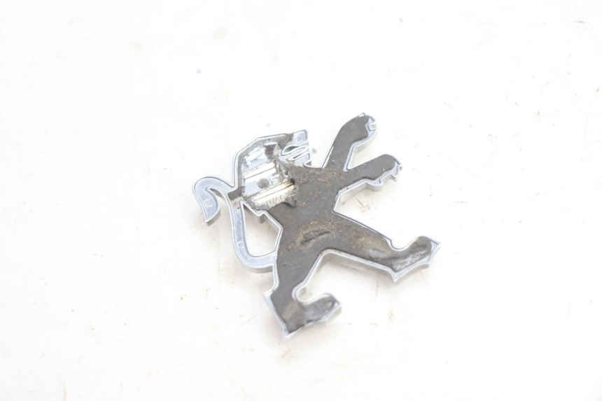photo de MARKENLOGO PEUGEOT VIVACITY 50 (2004 - 2009) - Zoom auf Gebrauchszustand