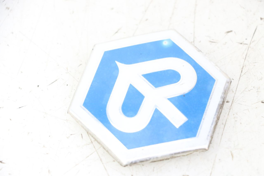 photo de LOGO MARKE PIAGGIO XEVO - X EVO 125 (2007 - 2017) - Alternative Perspektive