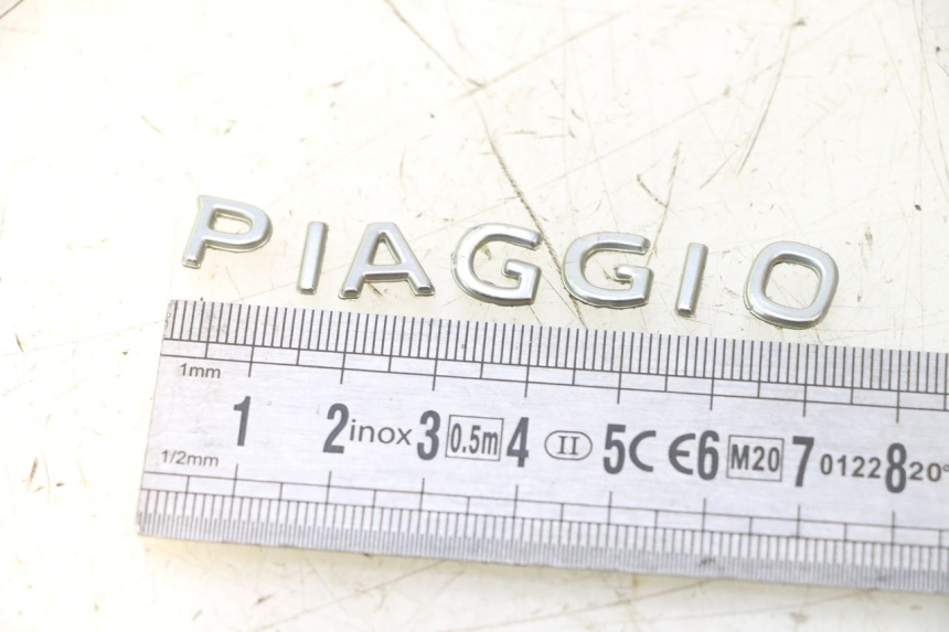 photo de MARKENLOGO PIAGGIO ZIP 4T 50 (2018 - 2020) - Detailansicht des Bauteils