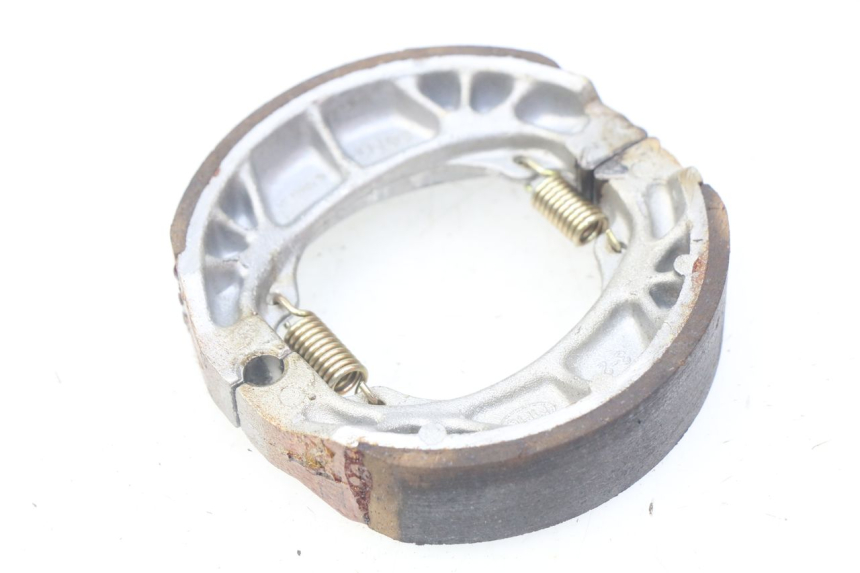 photo de BREMSBACKEN KYMCO AGILITY DELIVERY 4T 50 (2018 - 2023) - Zoom auf Gebrauchszustand