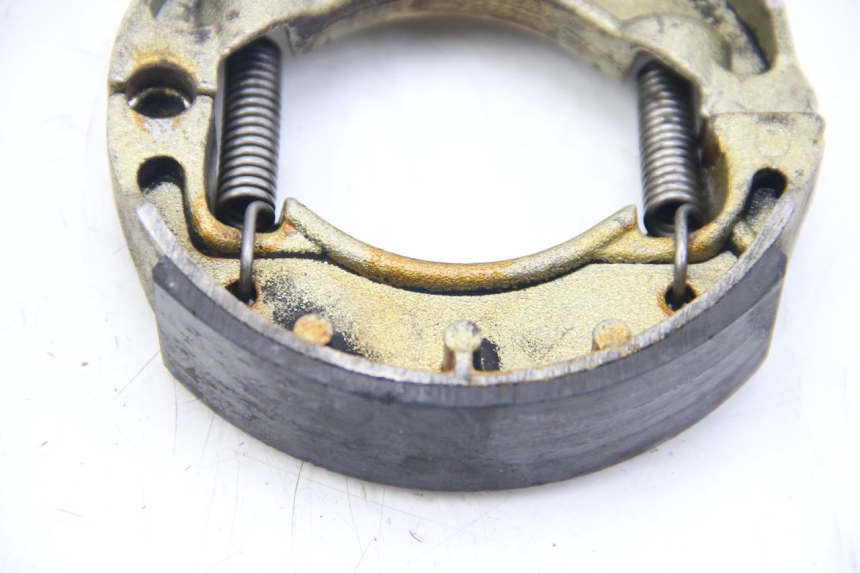 photo de BREMSBACKEN MBK BOOSTER SPIRIT NAKED 50 (2004 - 2017) - Zoom auf Gebrauchszustand