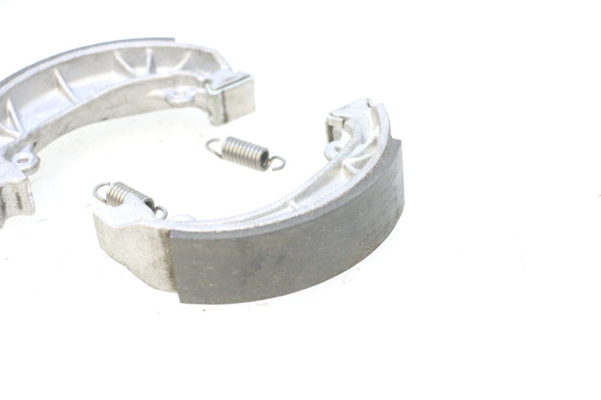 photo de BREMSBACKEN JM MOTORS F45i 4T 50 (2020 - 2023) - Zoom auf Gebrauchszustand