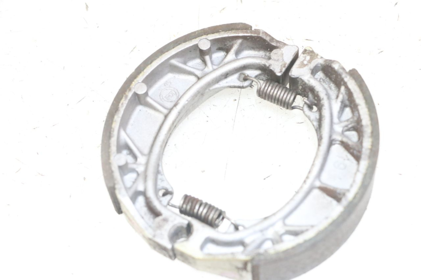 photo de BREMSBACKEN PEUGEOT KISBEE 2T 50 (2018 - 2022) - Detailansicht des Bauteils