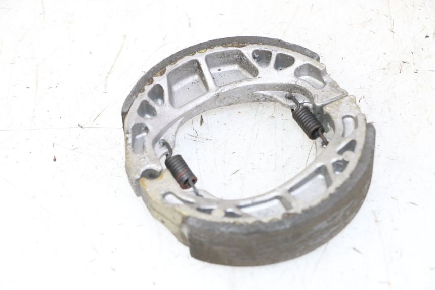 photo de BREMSBACKEN PEUGEOT KISBEE 2T 50 (2010 - 2017) - Zoom auf Gebrauchszustand