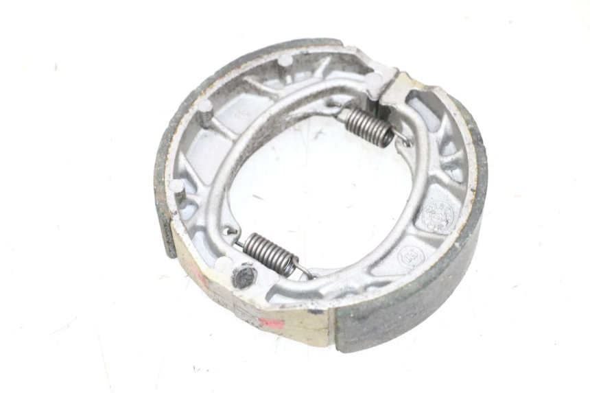 photo de BREMSBACKEN PEUGEOT KISBEE 2T 50 (2010 - 2017) - Hauptansicht