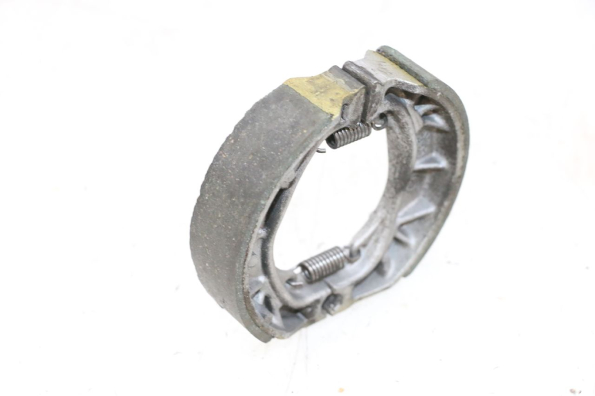 photo de BREMSBACKEN PEUGEOT KISBEE 2T 50 (2010 - 2017) - Zoom auf Gebrauchszustand