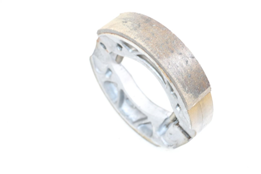 photo de BREMSBACKEN YAMAHA NEO'S CORE 1 (2022 - 2026) - Zoom auf Gebrauchszustand