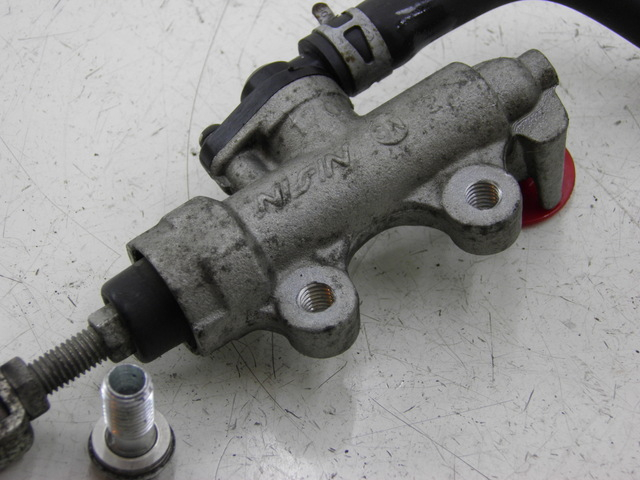 photo de BREMSPUMPE HINTEN SUZUKI GSX F GSXF 650 (2007 - 2015) - Gesamtansicht des Produkts