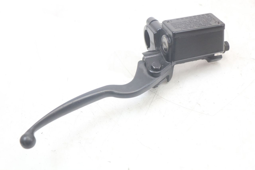 photo de VORDERER HAUPTBREMSZYLINDER KYMCO AGILITY 4T 50 (2018 - 2022) - Technische Nahaufnahme